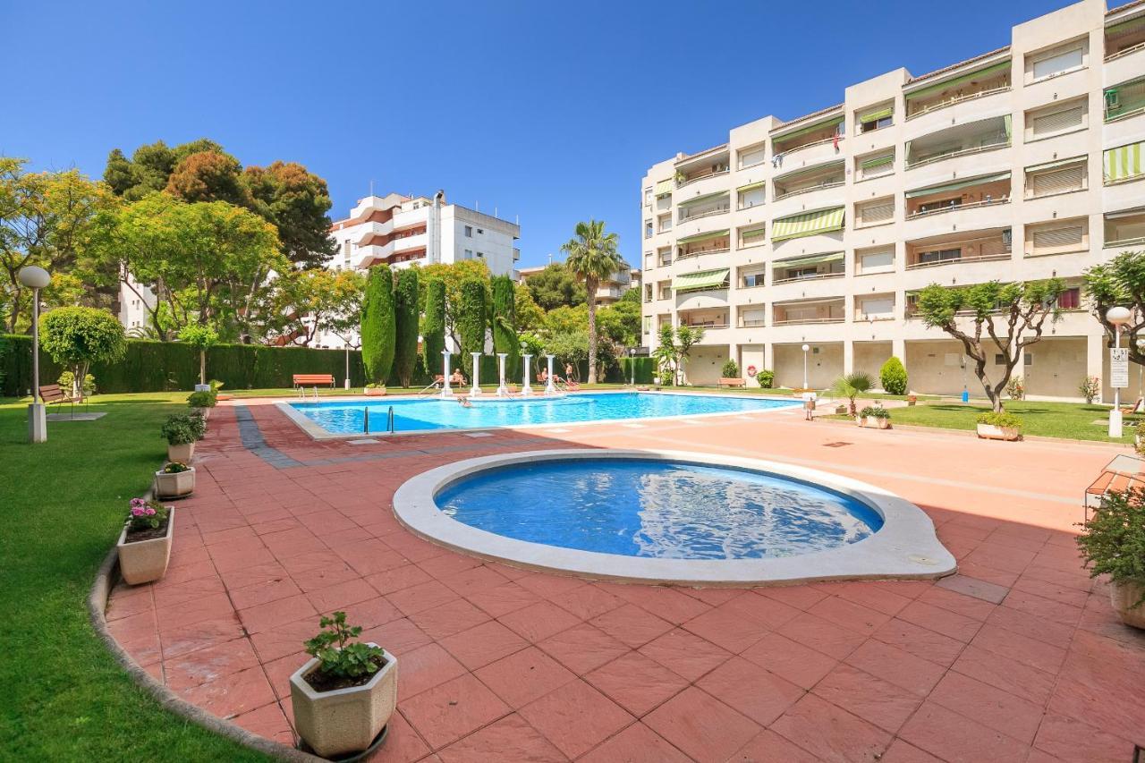 Uhc Marathon Apartments Σαλού Εξωτερικό φωτογραφία