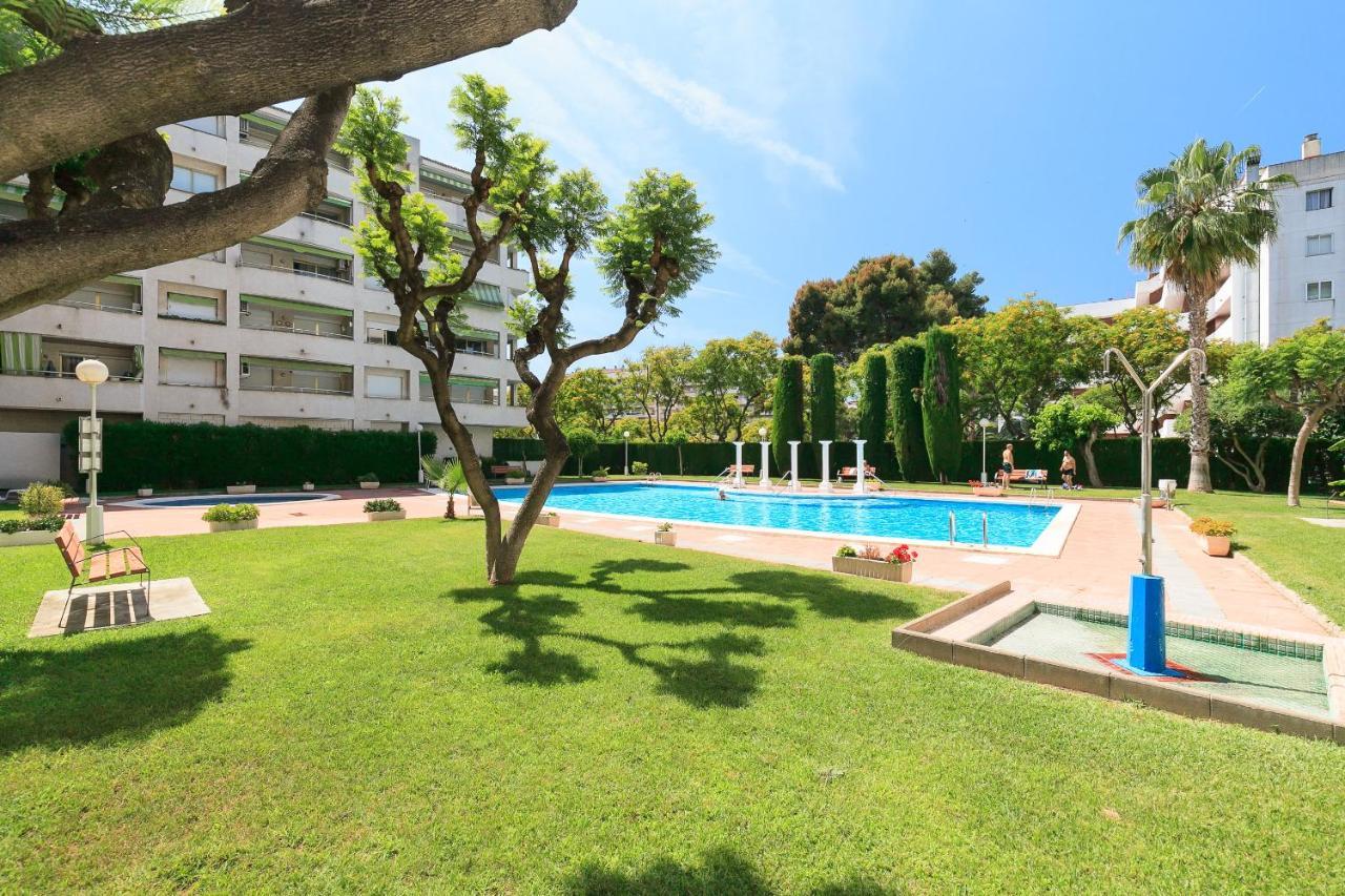 Uhc Marathon Apartments Σαλού Εξωτερικό φωτογραφία